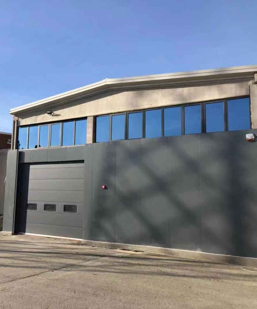 Portes et fenêtres italiennes Case1