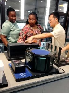 The rigorous heat insulation test of our thermal-break aluminum casement windows was particularly eye-catching.