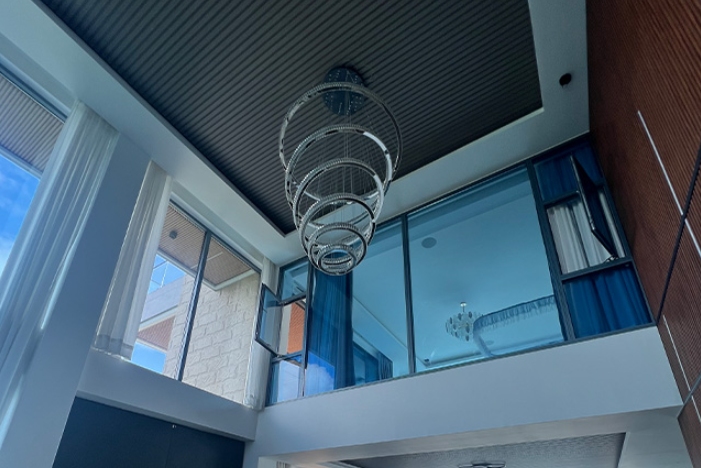 Windproof, waterproof casement window with security mesh view