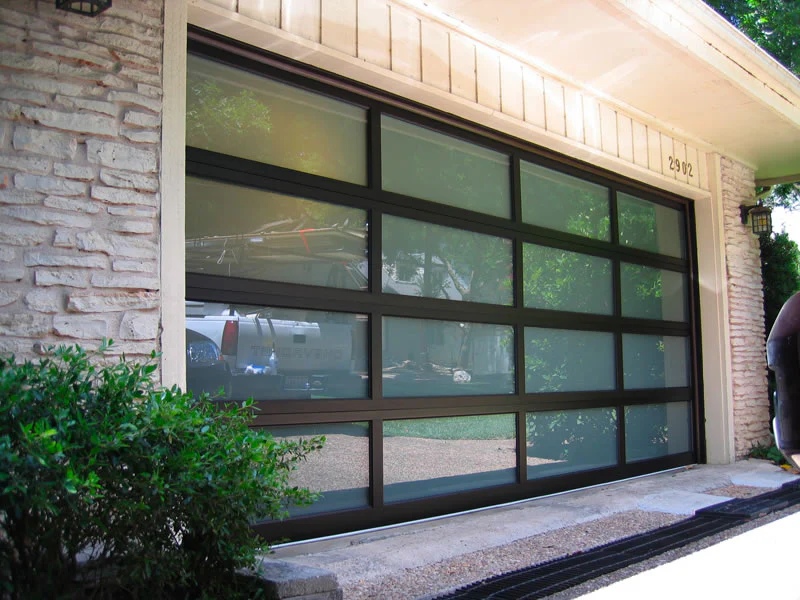 Why Aluminum Garage Doors Outperform Traditional Wood