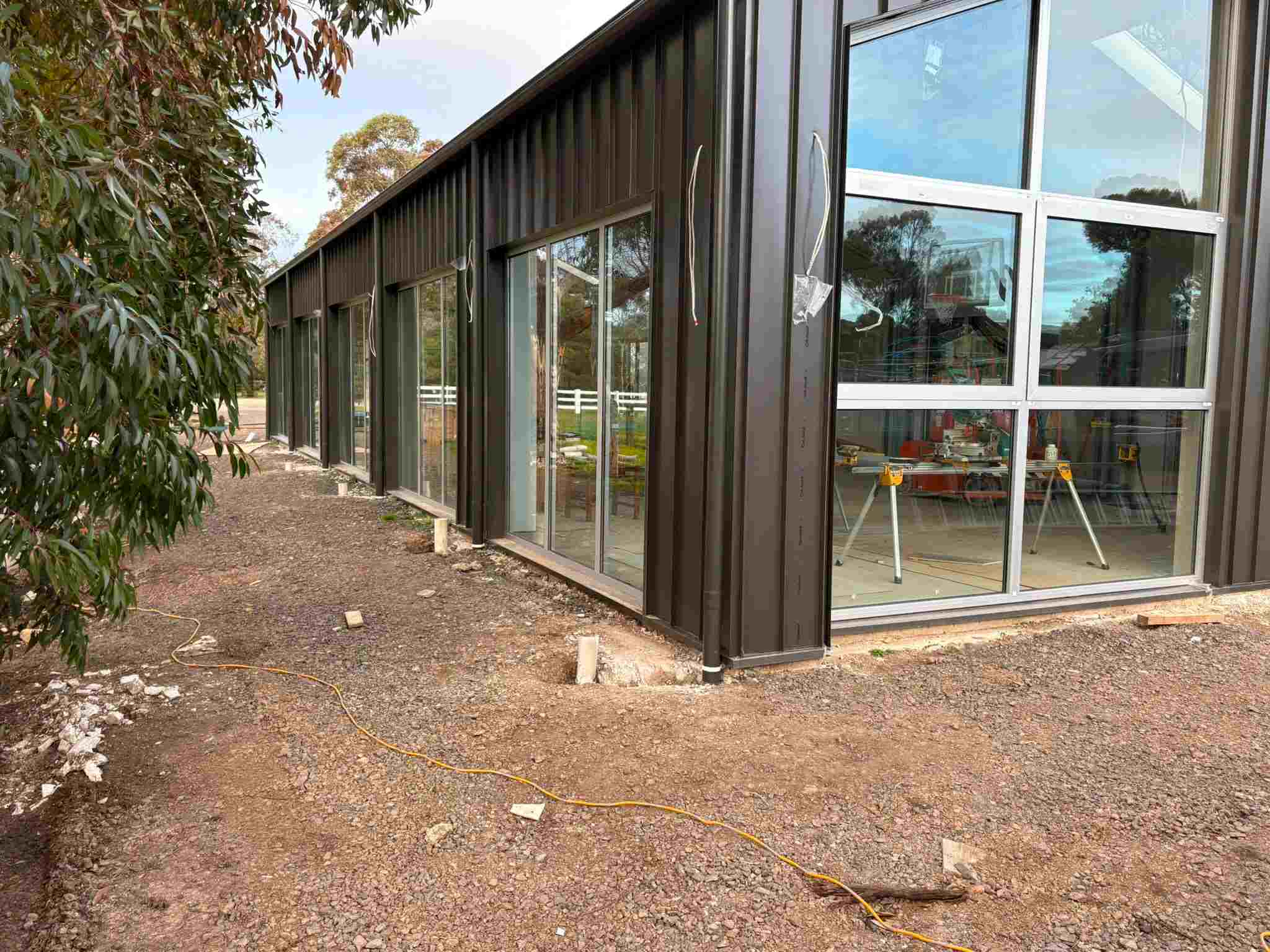 PAVIDA aluminium windows and doors in Melbourne home